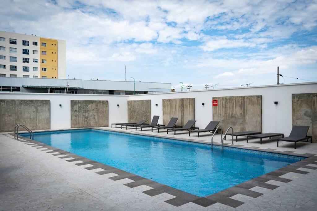 Lujoso y Cómodo Departamento con playa 2 piscinas cancha de tenis jacuzzi seguridad 24 horas Manta Exterior foto